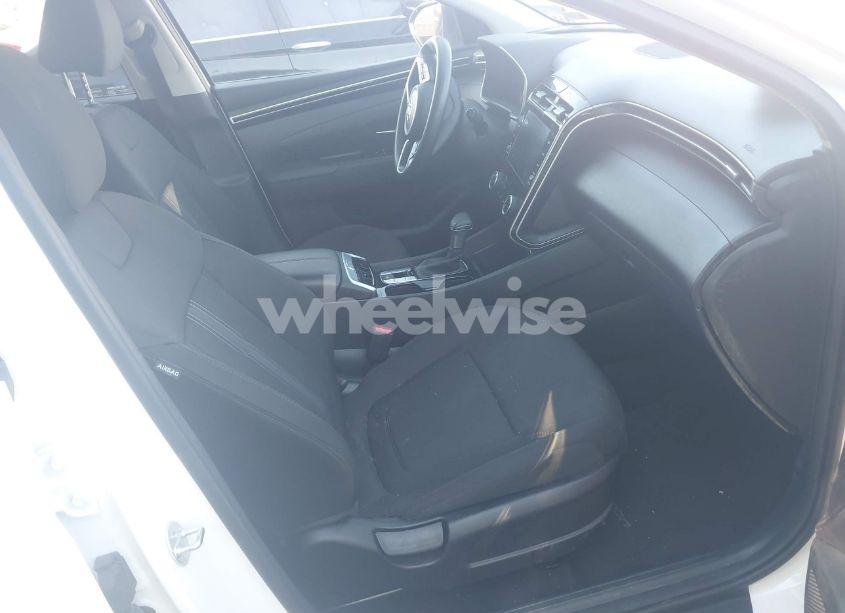 Photo 5 of 2023 Hyundai Tucson SEL (VIN 5NMJBCAE8PH262255)