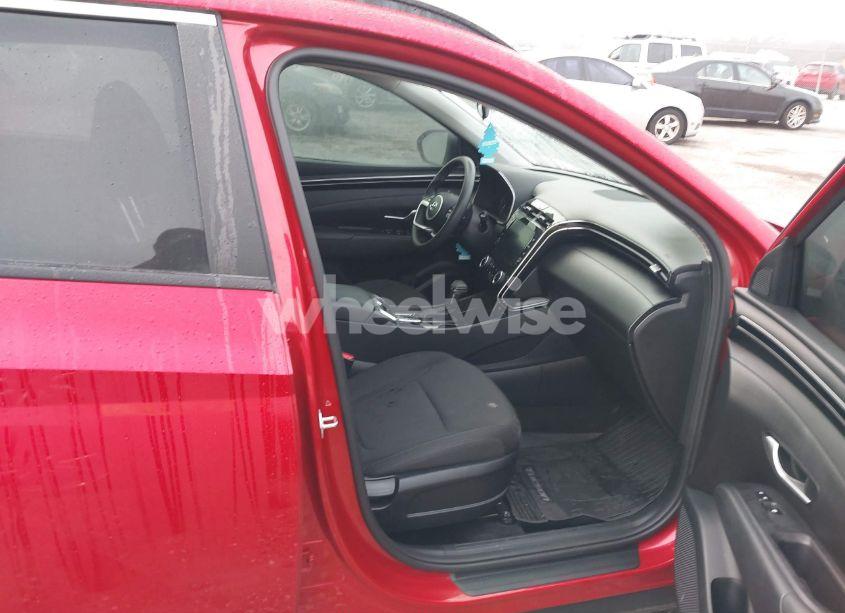 Photo 5 of 2023 Hyundai Tucson SEL (VIN 5NMJBCAE8PH267746)