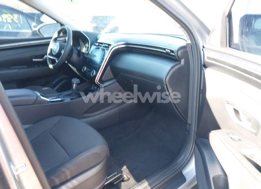 Photo 5 of 2022 Hyundai Tucson SEL (VIN 5NMJBCAE9NH036822)