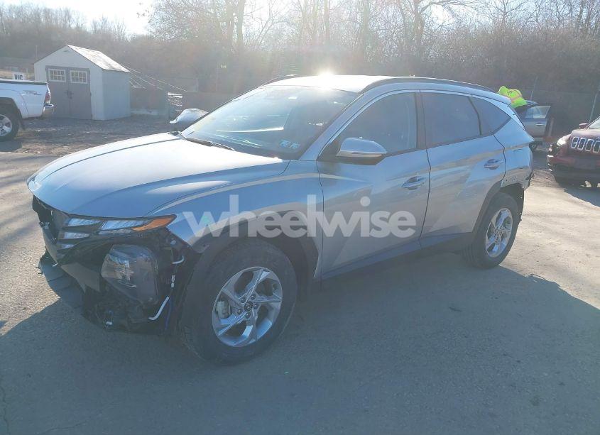 Photo 2 of 2022 Hyundai Tucson SEL (VIN 5NMJBCAE9NH155325)