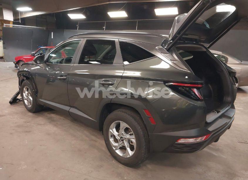 Photo 3 of 2023 Hyundai Tucson SEL (VIN 5NMJBCAE9PH192703)