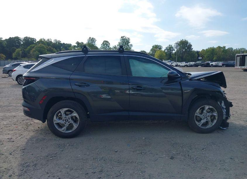 Photo 13 of 2022 Hyundai Tucson SEL (VIN 5NMJBCAEXNH040636)