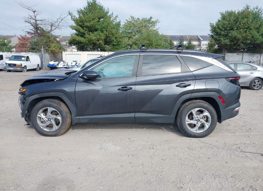 Photo 14 of 2022 Hyundai Tucson SEL (VIN 5NMJBCAEXNH040636)