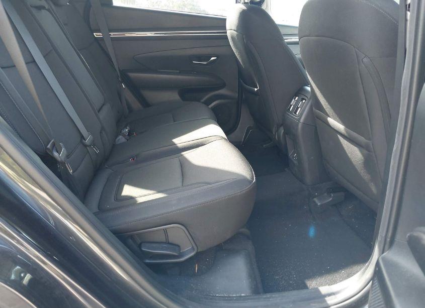 Photo 8 of 2022 Hyundai Tucson SEL (VIN 5NMJBCAEXNH040636)