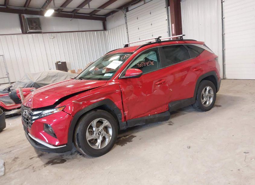 Photo 2 of 2022 Hyundai Tucson SEL (VIN 5NMJBCAEXNH089335)