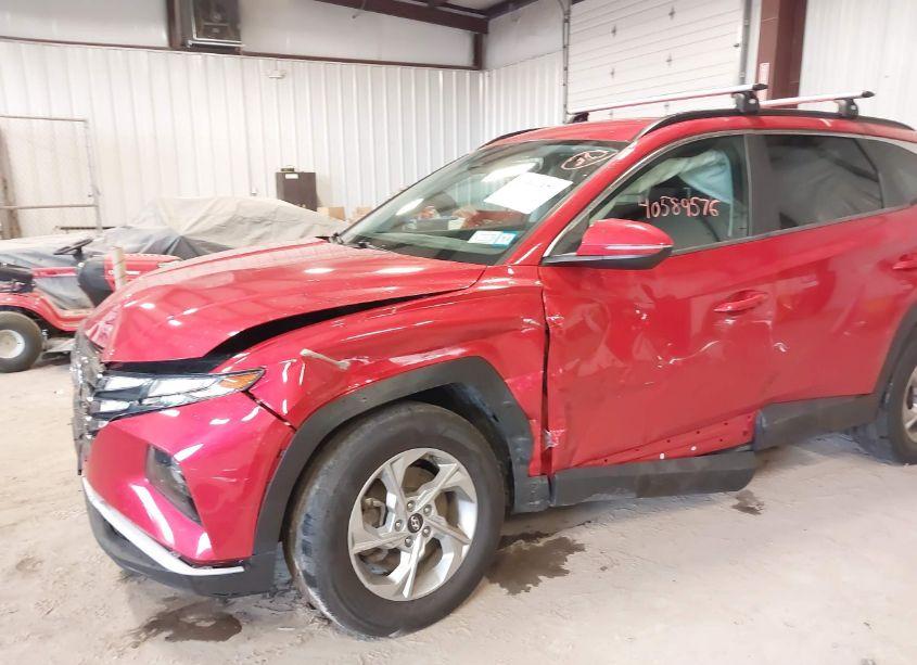 Photo 6 of 2022 Hyundai Tucson SEL (VIN 5NMJBCAEXNH089335)