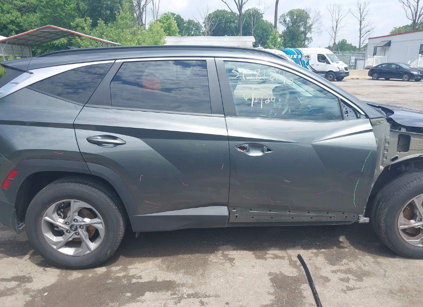 Photo 14 of 2022 Hyundai Tucson SEL (VIN 5NMJBCAEXNH097452)