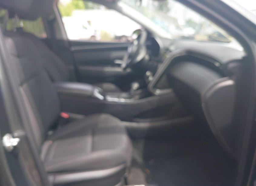 Photo 5 of 2022 Hyundai Tucson SEL (VIN 5NMJBCAEXNH097452)
