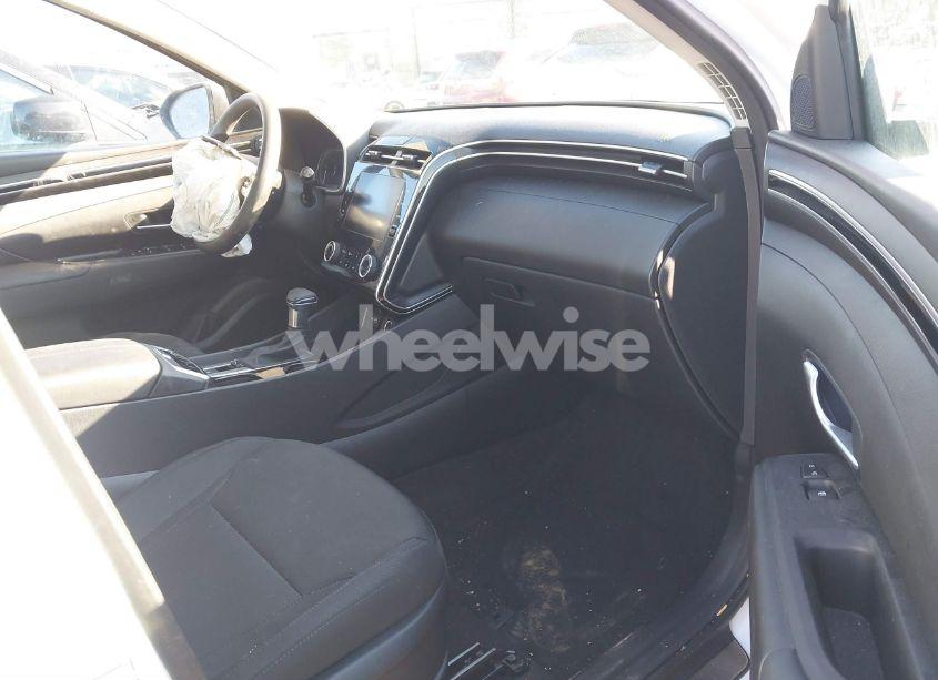 Photo 5 of 2022 Hyundai Tucson SEL (VIN 5NMJBCAEXNH155625)