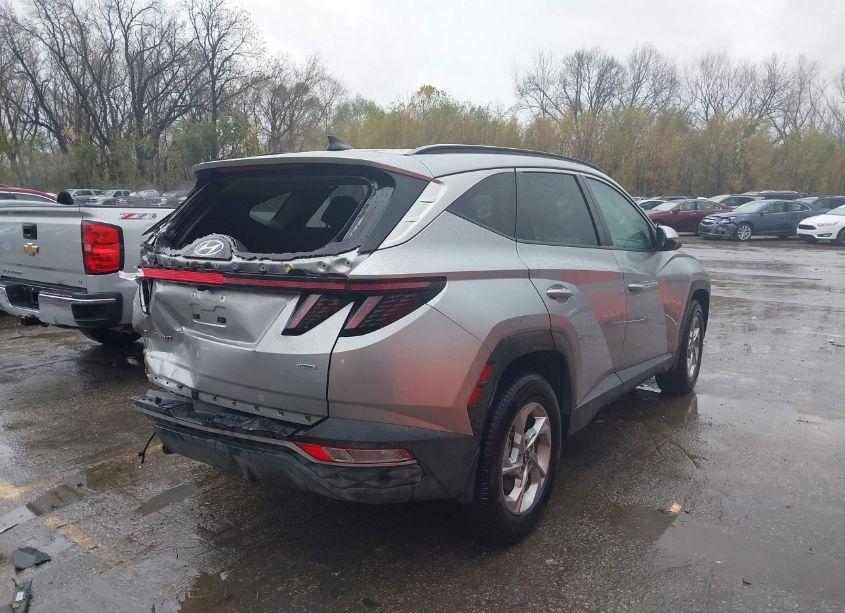Photo 4 of 2023 Hyundai Tucson SEL (VIN 5NMJBCAEXPH171066)