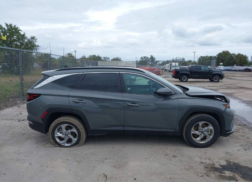 Photo 13 of 2024 Hyundai Tucson SEL (VIN 5NMJBCDE0RH307185)