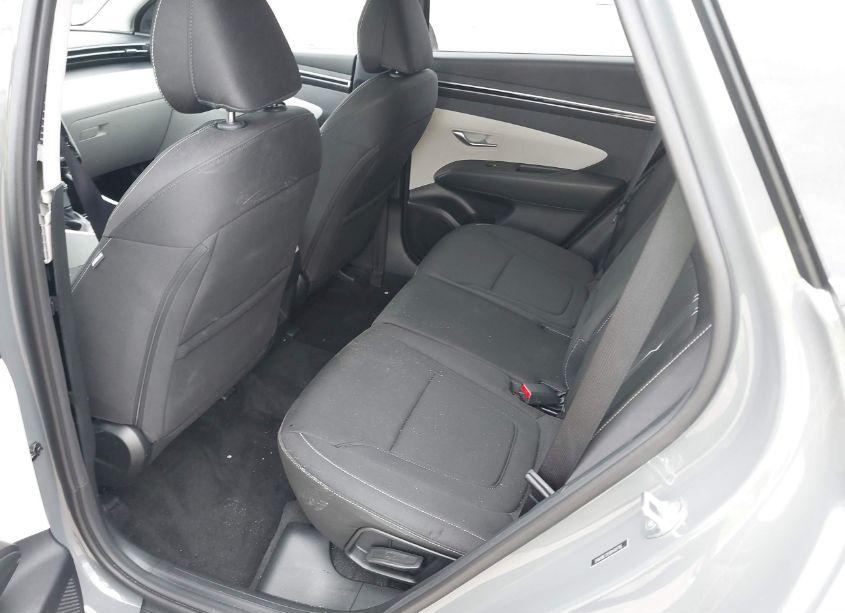 Photo 8 of 2024 Hyundai Tucson SEL (VIN 5NMJBCDE0RH307185)