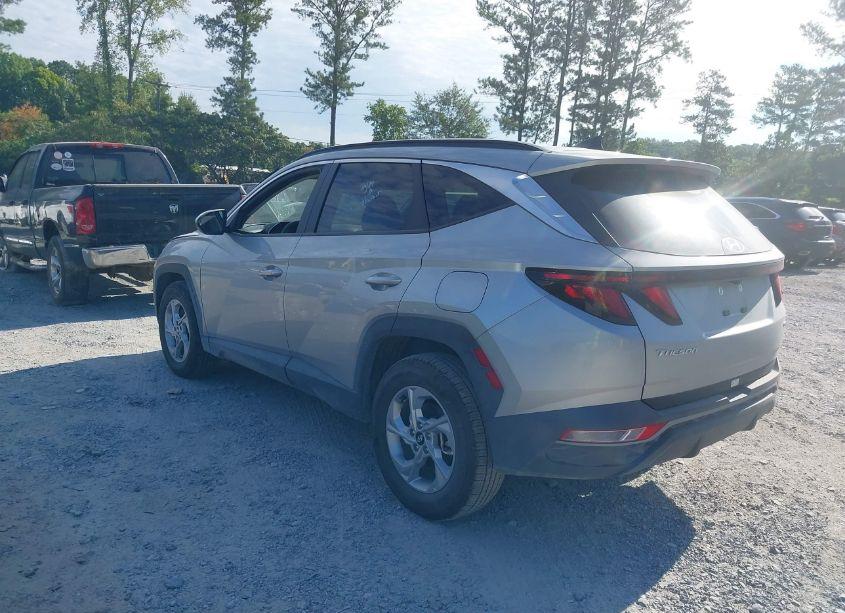 Photo 3 of 2024 Hyundai Tucson SEL (VIN 5NMJBCDE0RH348741)
