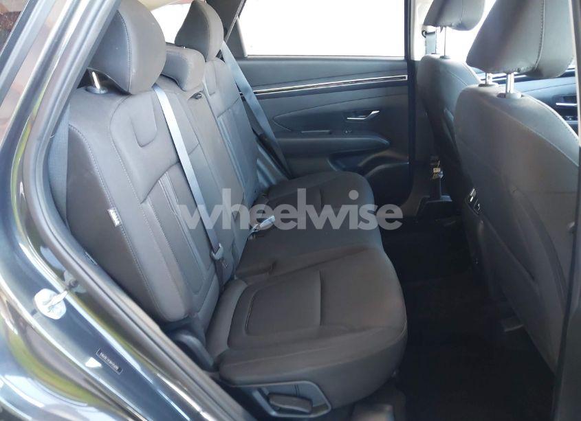 Photo 8 of 2024 Hyundai Tucson SEL (VIN 5NMJBCDE0RH356080)