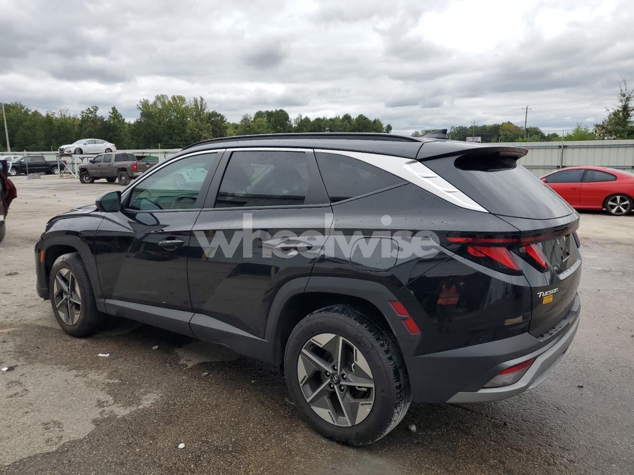 Photo 2 of 2025 HYUNDAI TUCSON SEL (VIN 5NMJBCDE0SH449624)