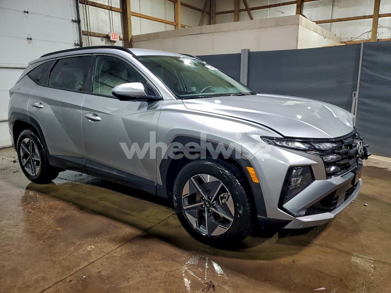 Photo 4 of 2025 HYUNDAI TUCSON SEL (VIN 5NMJBCDE0SH492330)