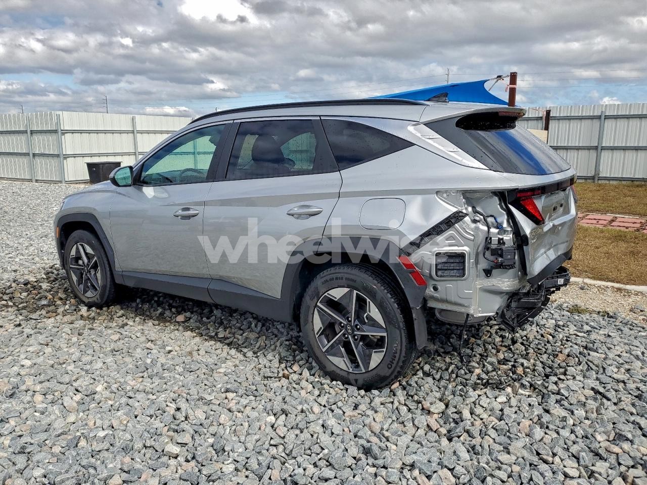 Photo 2 of 2025 HYUNDAI TUCSON SEL (VIN 5NMJBCDE0SH530171)