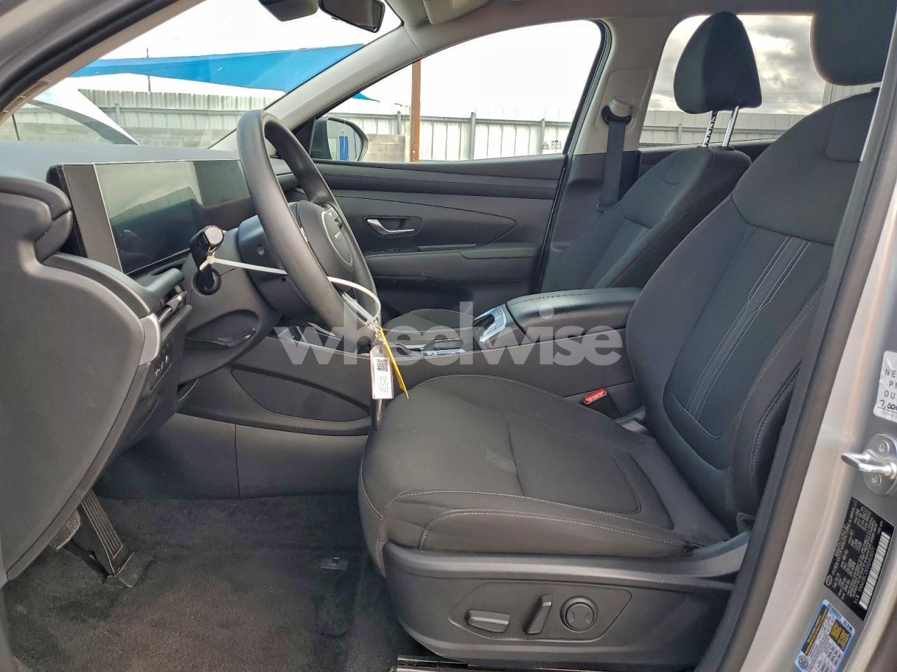 Photo 7 of 2025 HYUNDAI TUCSON SEL (VIN 5NMJBCDE0SH530171)