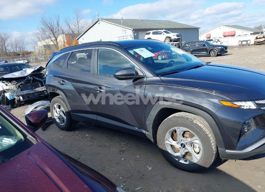 Photo 13 of 2024 Hyundai Tucson SEL (VIN 5NMJBCDE1RH322990)
