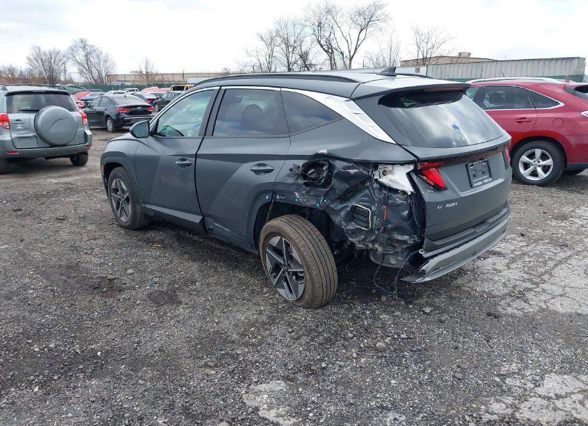 Photo 3 of 2025 Hyundai Tucson SEL (VIN 5NMJBCDE1SH451639)