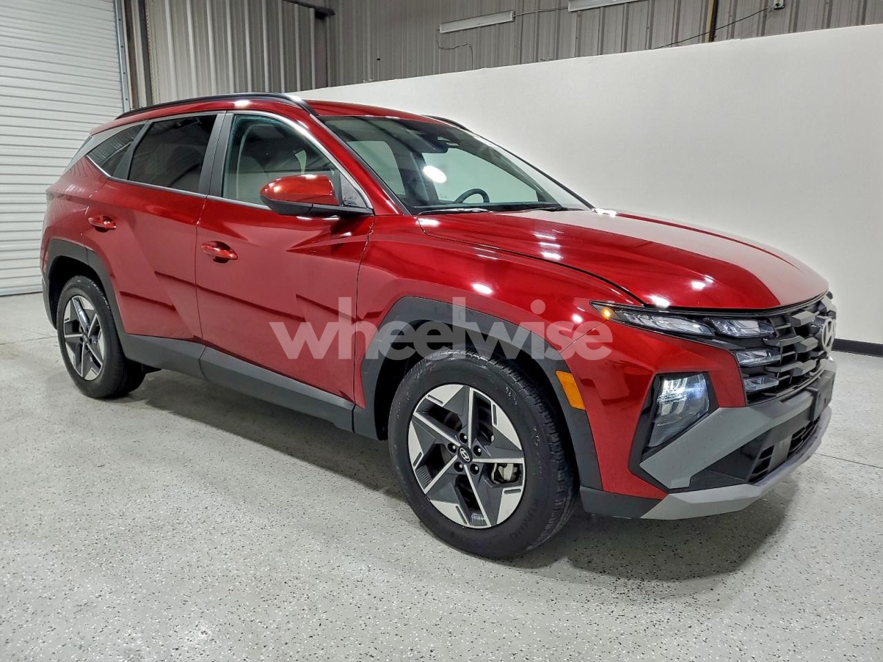 Photo 4 of 2025 HYUNDAI TUCSON SEL (VIN 5NMJBCDE1SH491767)