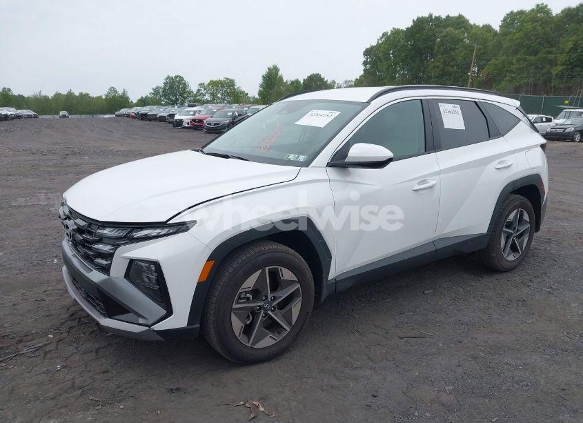 Photo 2 of 2025 Hyundai Tucson SEL (VIN 5NMJBCDE1SH542328)