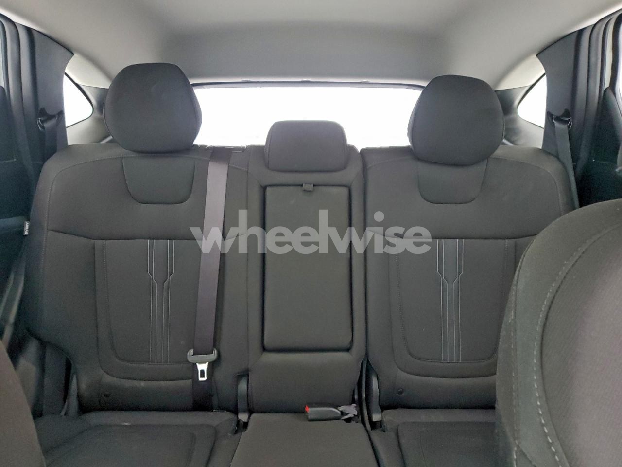Photo 10 of 2025 HYUNDAI TUCSON SEL (VIN 5NMJBCDE1SH591996)