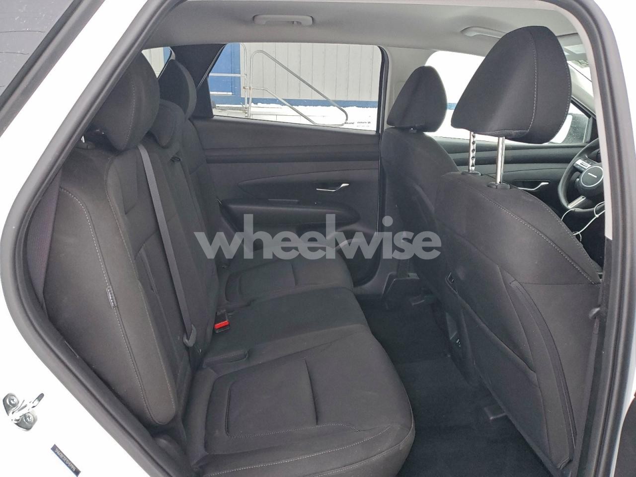 Photo 11 of 2025 HYUNDAI TUCSON SEL (VIN 5NMJBCDE1SH591996)