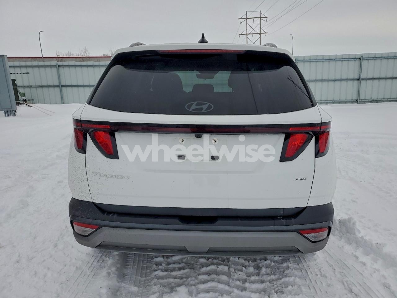 Photo 6 of 2025 HYUNDAI TUCSON SEL (VIN 5NMJBCDE1SH591996)