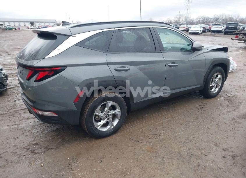 Photo 4 of 2024 Hyundai Tucson SEL (VIN 5NMJBCDE2RH342911)