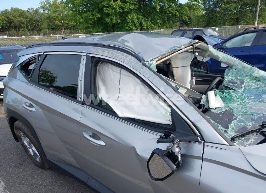 Photo 14 of 2024 Hyundai Tucson SEL (VIN 5NMJBCDE2RH408003)