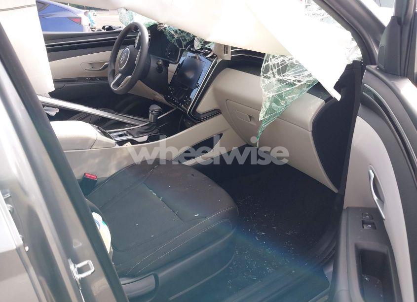 Photo 5 of 2024 Hyundai Tucson SEL (VIN 5NMJBCDE2RH408003)