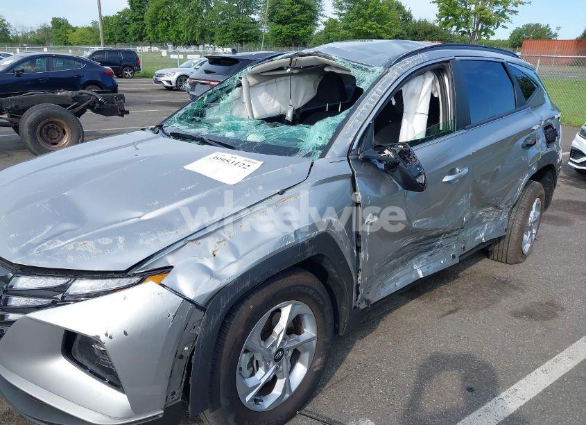 Photo 6 of 2024 Hyundai Tucson SEL (VIN 5NMJBCDE2RH408003)