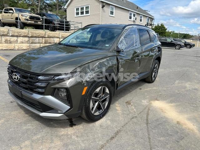 Photo 2 of 2025 HYUNDAI TUCSON SEL (VIN 5NMJBCDE3SH463923)