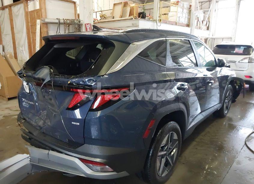 Photo 4 of 2025 Hyundai Tucson SEL (VIN 5NMJBCDE3SH468197)