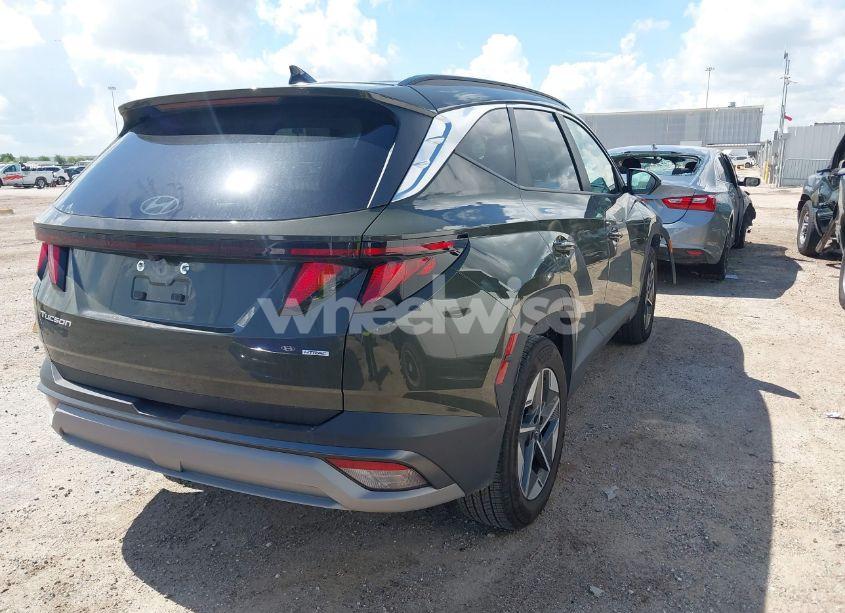 Photo 4 of 2025 Hyundai Tucson SEL (VIN 5NMJBCDE3SH480169)