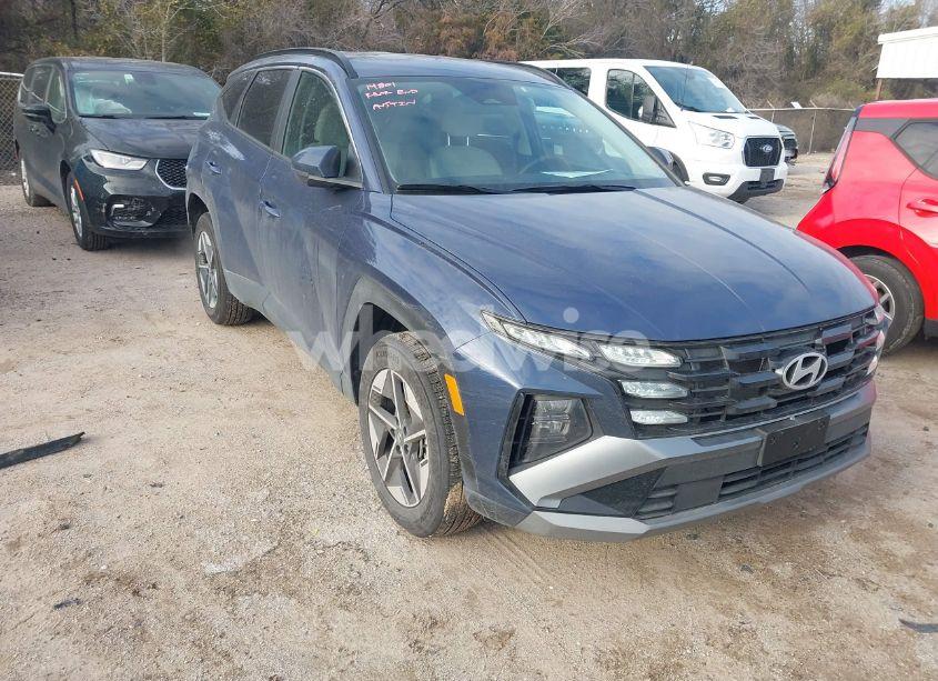 2025 Hyundai Tucson SEL (VIN 5NMJBCDE3SH496243) main photo
