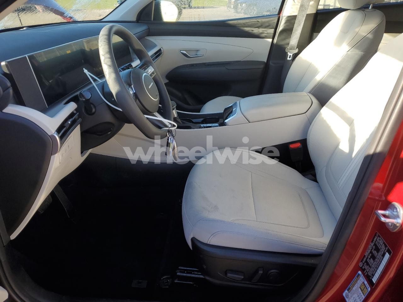 Photo 7 of 2025 HYUNDAI TUCSON SEL (VIN 5NMJBCDE3SH534599)