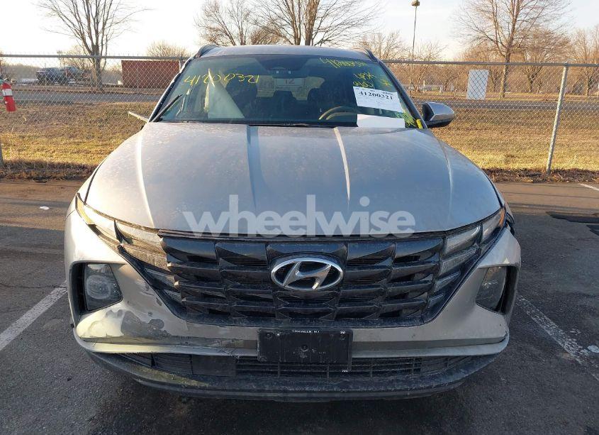Photo 12 of 2024 Hyundai Tucson SEL (VIN 5NMJBCDE4RH319470)