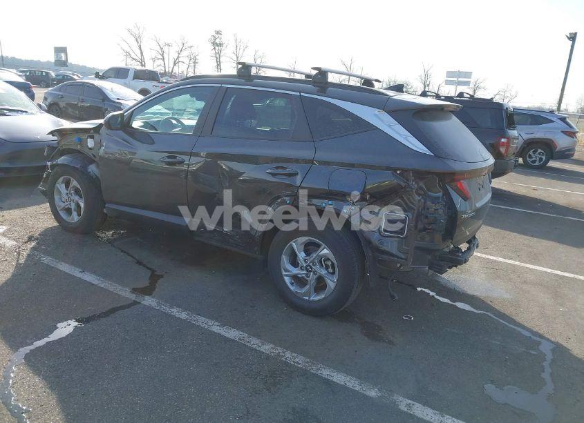 Photo 3 of 2024 Hyundai Tucson SEL (VIN 5NMJBCDE4RH320425)
