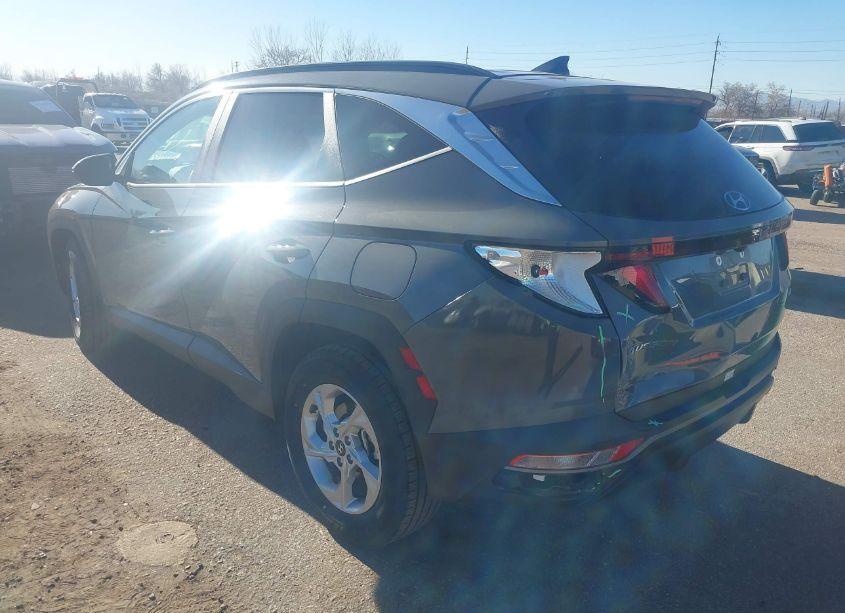 Photo 3 of 2024 Hyundai Tucson SEL (VIN 5NMJBCDE4RH346054)