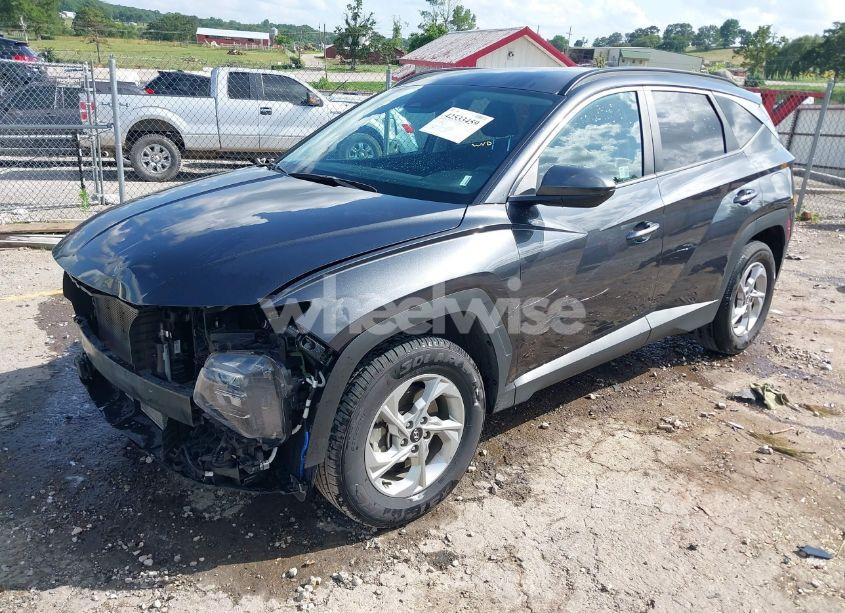 Photo 2 of 2024 Hyundai Tucson SEL (VIN 5NMJBCDE4RH354266)