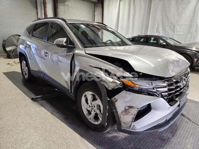 Photo 7 of 2024 HYUNDAI TUCSON SEL (VIN 5NMJBCDE4RH360021)