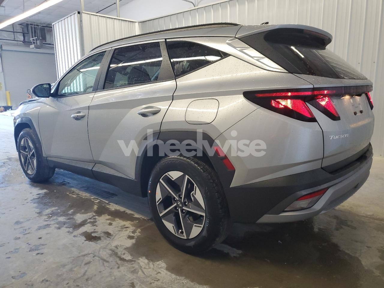 Photo 2 of 2026 HYUNDAI TUCSON SEL (VIN 5NMJBCDE4TH638455)