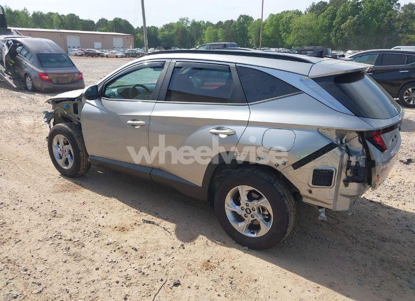 Photo 3 of 2024 Hyundai Tucson SEL (VIN 5NMJBCDE5RH299830)