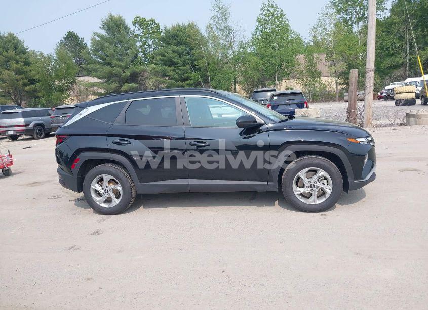 Photo 13 of 2024 Hyundai Tucson SEL (VIN 5NMJBCDE5RH353790)