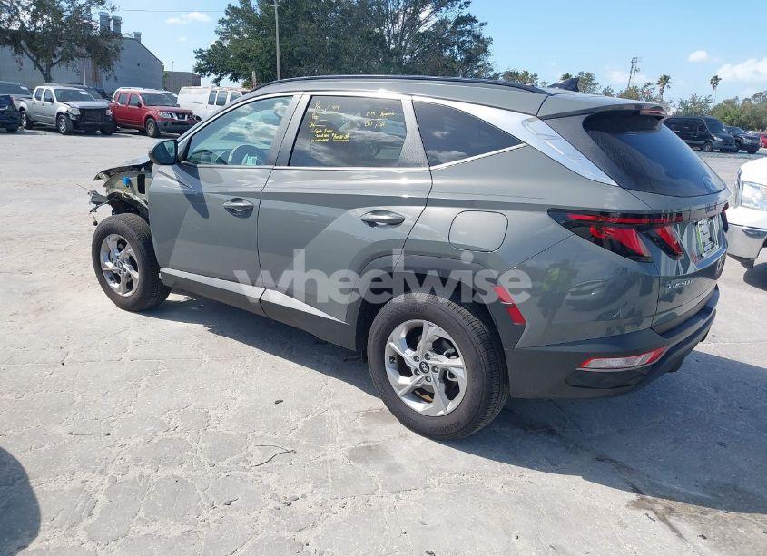 Photo 3 of 2024 Hyundai Tucson SEL (VIN 5NMJBCDE5RH411753)