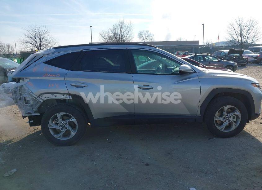 Photo 12 of 2024 Hyundai Tucson SEL (VIN 5NMJBCDE5RH419318)