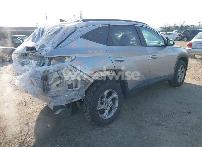 Photo 4 of 2024 Hyundai Tucson SEL (VIN 5NMJBCDE5RH419318)