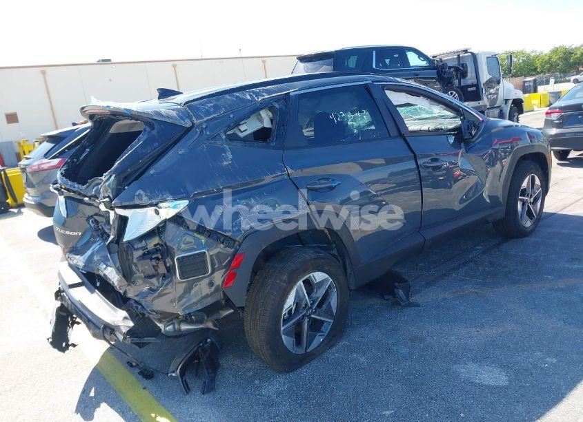 Photo 4 of 2025 Hyundai Tucson SEL (VIN 5NMJBCDE5SH480674)